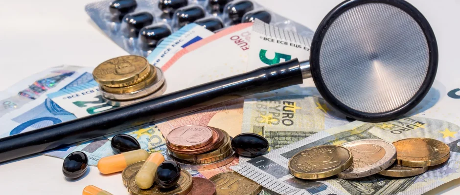 Ghana plans a 20% basic-salary incentive for health workers in deprived areas. See who may qualify, how it works and what remains pending.